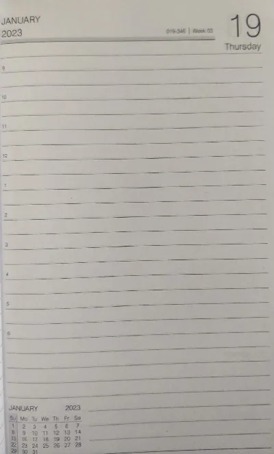 Executive Diary 2023 | Ruled 22 x 14 cm